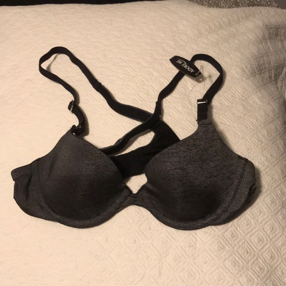 Bra - Picture 1 of 2